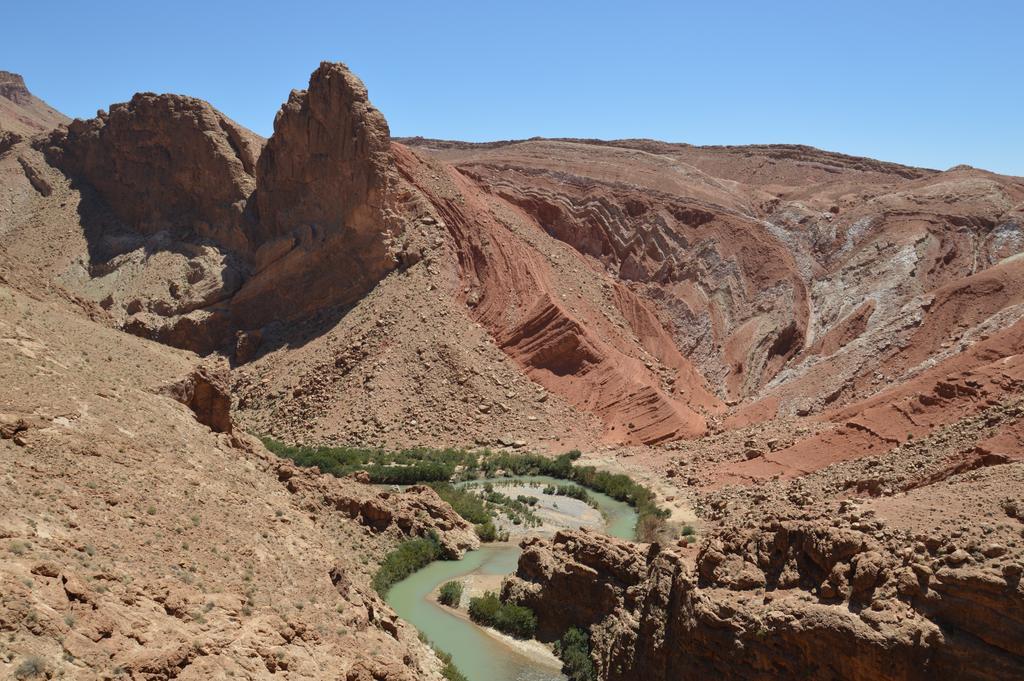Auberge Le Jardin De La Source Aït Ben Ali Buitenkant foto