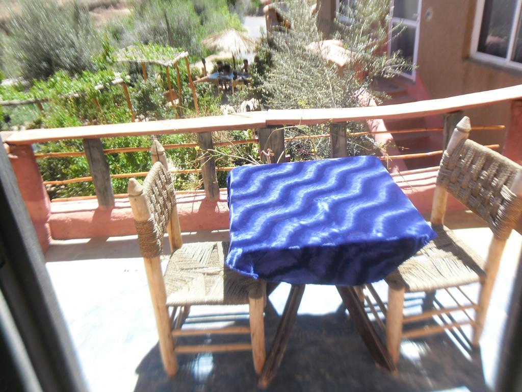 Auberge Le Jardin De La Source Aït Ben Ali Buitenkant foto