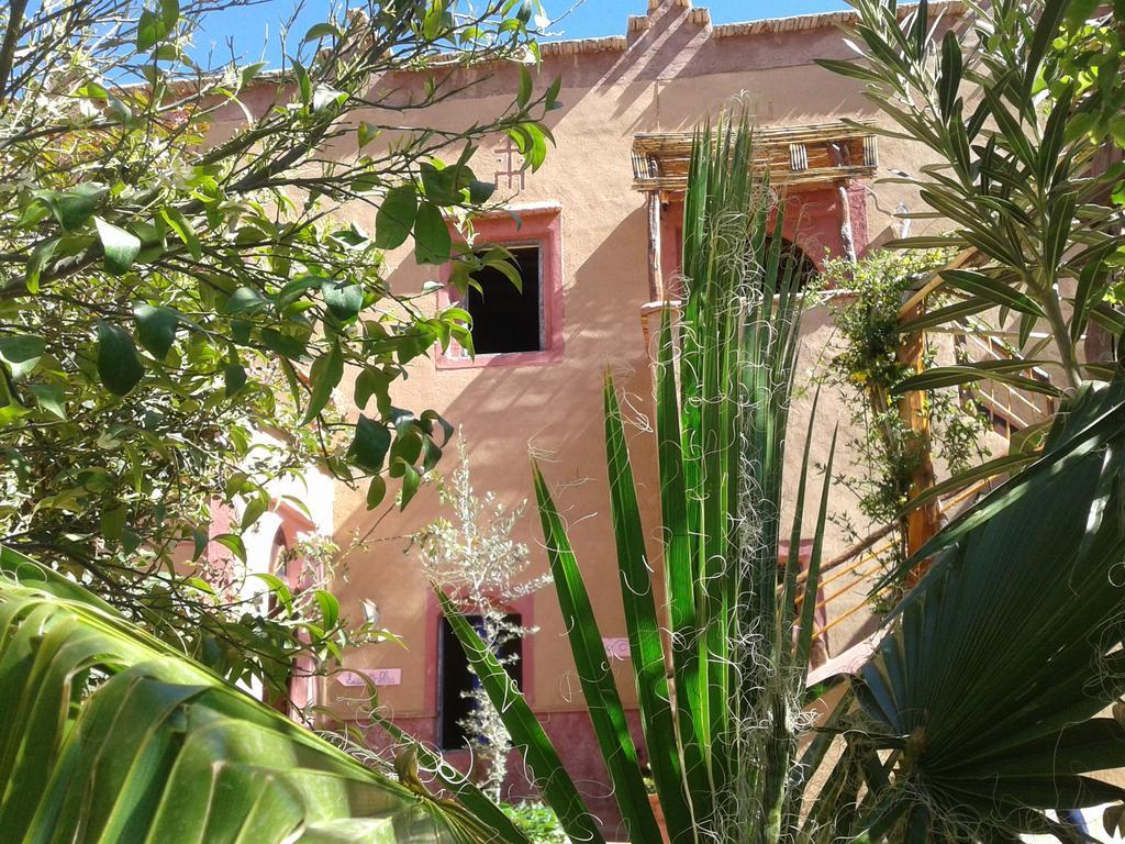 Auberge Le Jardin De La Source Aït Ben Ali Buitenkant foto