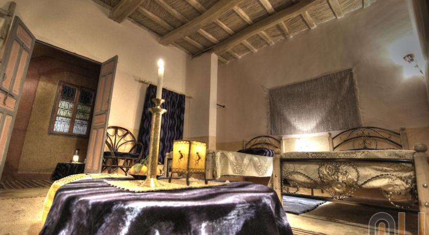 Auberge Le Jardin De La Source Aït Ben Ali Buitenkant foto