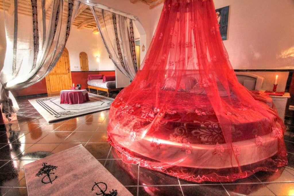 Auberge Le Jardin De La Source Aït Ben Ali Buitenkant foto