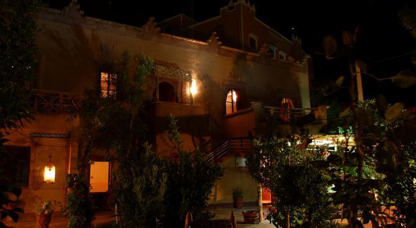 Auberge Le Jardin De La Source Aït Ben Ali Buitenkant foto